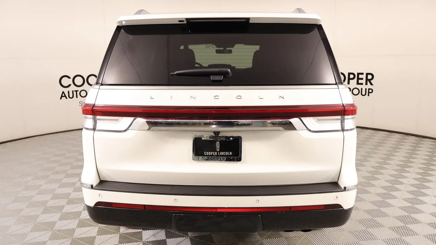 2023 Lincoln Navigator Reserve