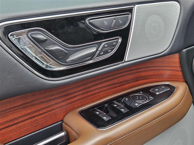 2024 Lincoln Navigator - $61,043