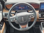 2024 Navigator Thumbnail 32