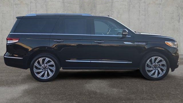 2024 Lincoln Navigator Reserve