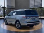 2024 Navigator Thumbnail 5