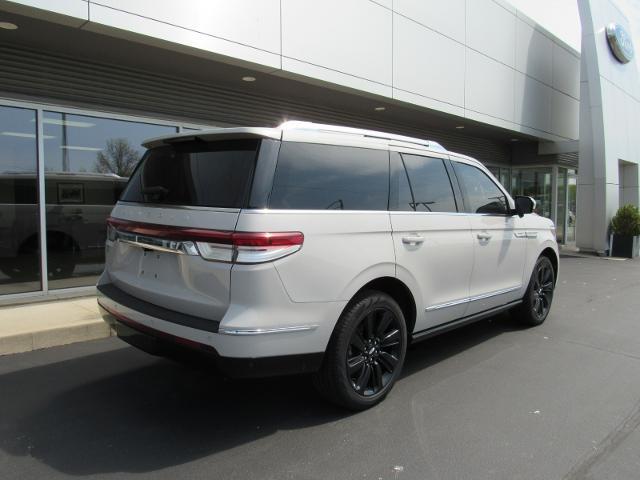 2024 Lincoln Navigator
