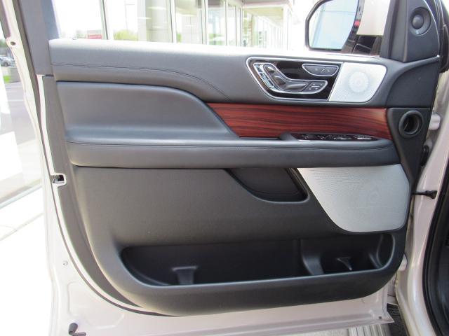 2024 Lincoln Navigator