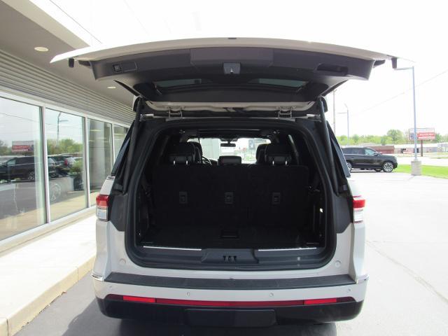 2024 Lincoln Navigator