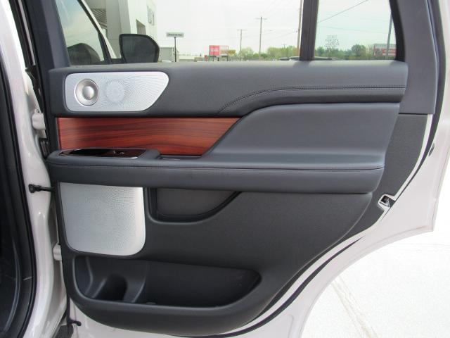 2024 Lincoln Navigator