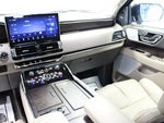 2024 Navigator Thumbnail 19