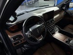 2024 Navigator Thumbnail 15