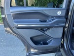 2025 Navigator Thumbnail 13