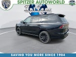 2025 Navigator Thumbnail 7