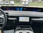 2025 Navigator Thumbnail 14