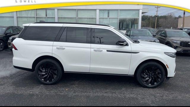 Preowned 2025 Lincoln Navigator Reserve for Sale