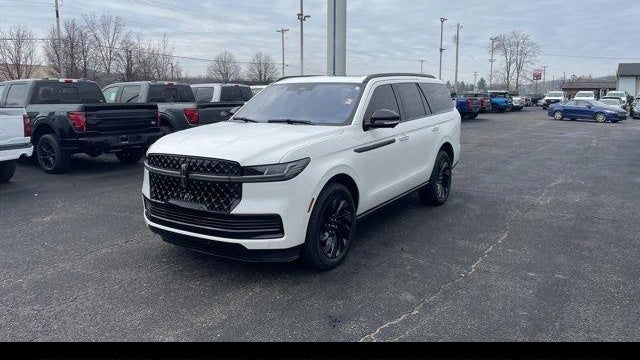 2025 Lincoln Navigator Reserve