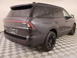 2025 Navigator Thumbnail 24