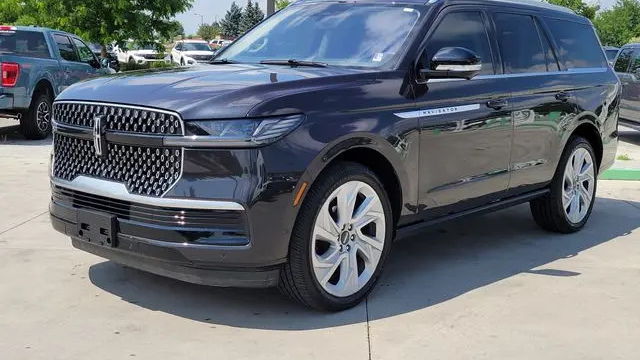 2025 Lincoln Navigator Reserve