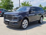 2025 Navigator Thumbnail 4