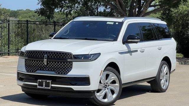 Preowned 2025 Lincoln Navigator Reserve for Sale