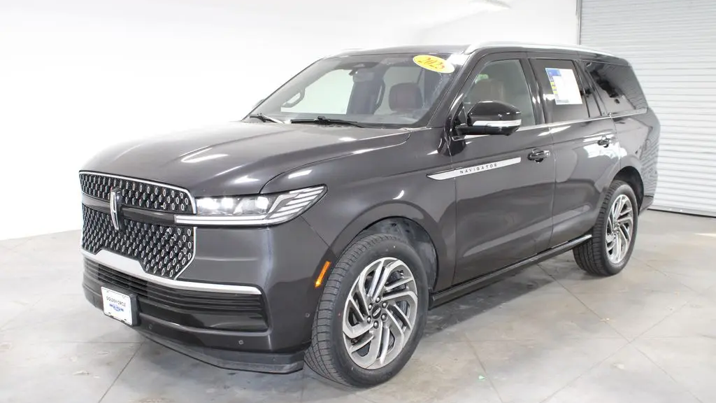 2025 Lincoln Navigator Reserve