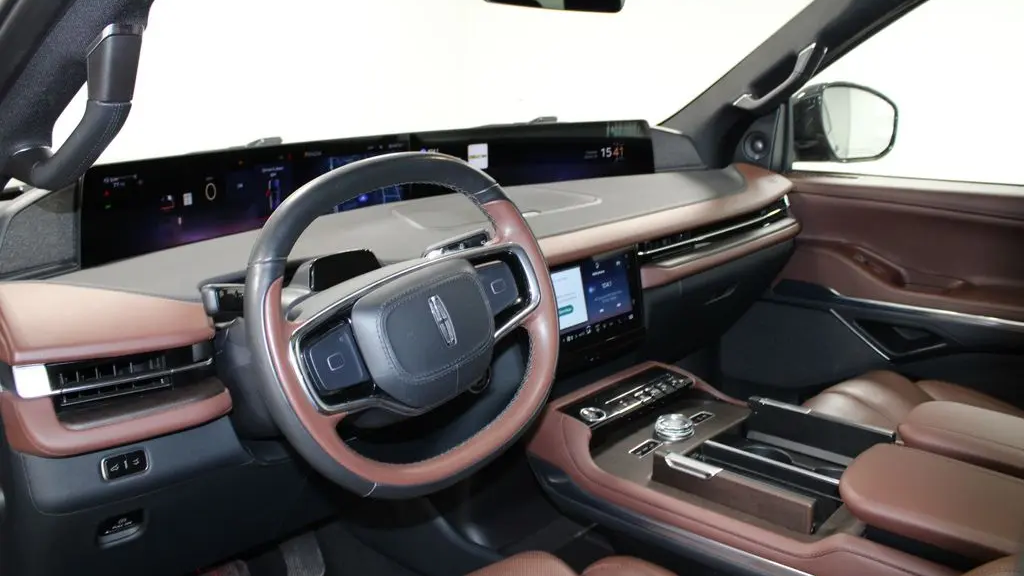 2025 Lincoln Navigator Reserve