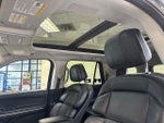 2025 Navigator Thumbnail 24