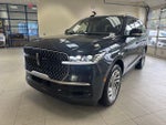 2025 Navigator Thumbnail 3