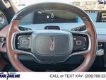 2025 Navigator Thumbnail 6