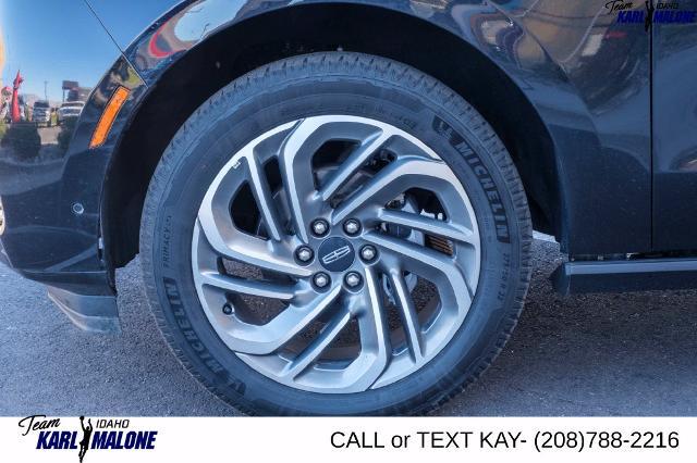 2025 Lincoln Navigator - $67,389