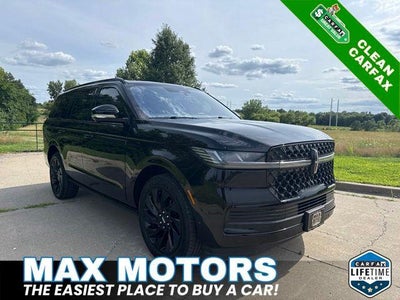 Photo of a 2025 Lincoln Navigator 4X4 Reserve 4DR SUV for sale