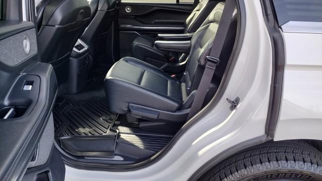 2026 Lincoln Navigator - $90,999