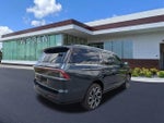 2026 Navigator Thumbnail 2
