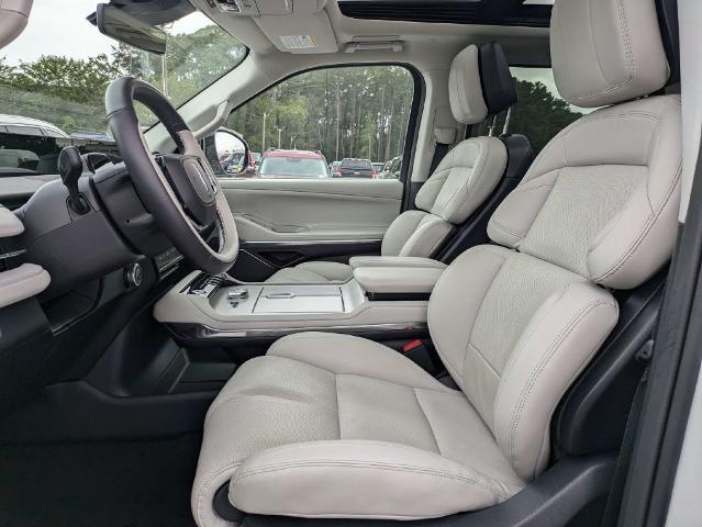 2026 Lincoln Navigator - $95,000