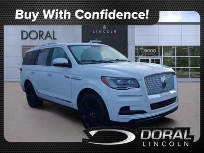 Photo of a 2023 Lincoln Navigator 4X4 Reserve 4DR SUV for sale