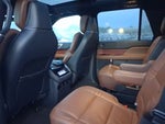2023 Navigator Thumbnail 5