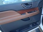 2023 Navigator Thumbnail 14