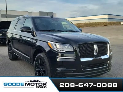 Photo of a 2023 Lincoln Navigator 4X4 Reserve 4DR SUV for sale