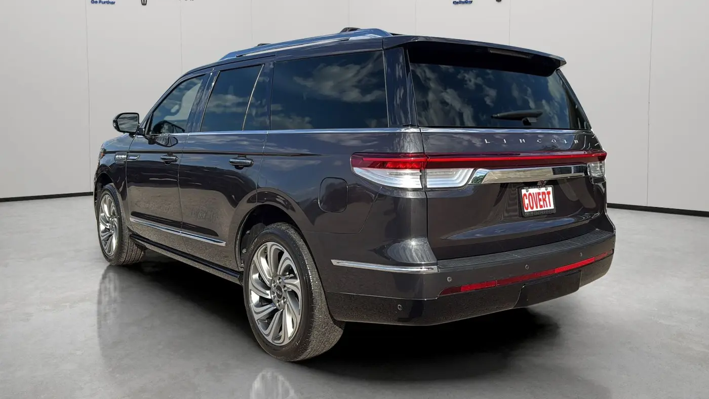 2023 Lincoln Navigator Reserve