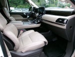 2023 Navigator Thumbnail 4