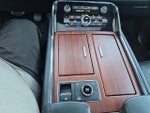 2023 Navigator Thumbnail 32