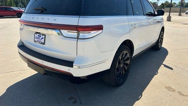 2023 Lincoln Navigator Reserve