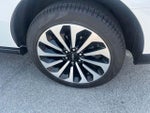 2024 Navigator Thumbnail 13