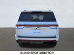 2024 Navigator Thumbnail 5