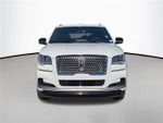 2024 Navigator Thumbnail 2