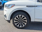 2024 Navigator Thumbnail 7