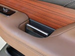 2024 Navigator Thumbnail 31