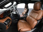 2024 Navigator Thumbnail 24