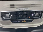 2025 Navigator Thumbnail 33