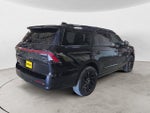 2025 Navigator Thumbnail 5