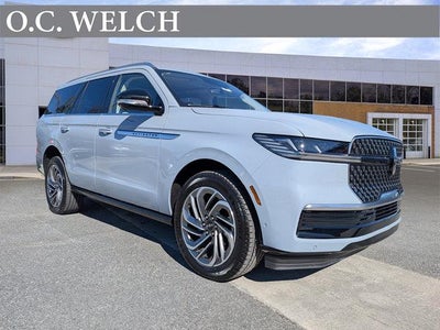 Photo of a 2025 Lincoln Navigator 4X4 Reserve 4DR SUV for sale