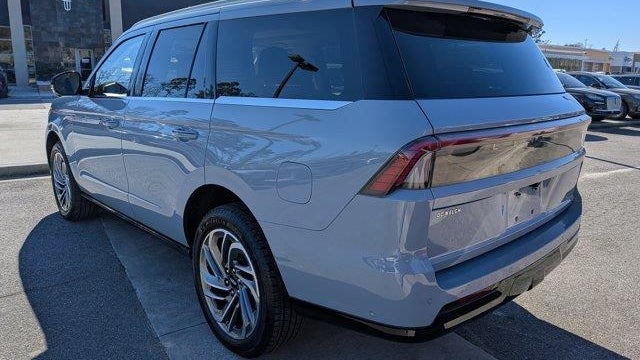 2025 Lincoln Navigator Reserve