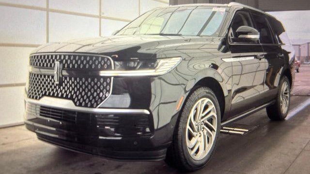 2025 Lincoln Navigator Reserve