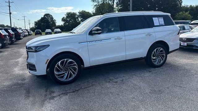 2025 Lincoln Navigator Reserve